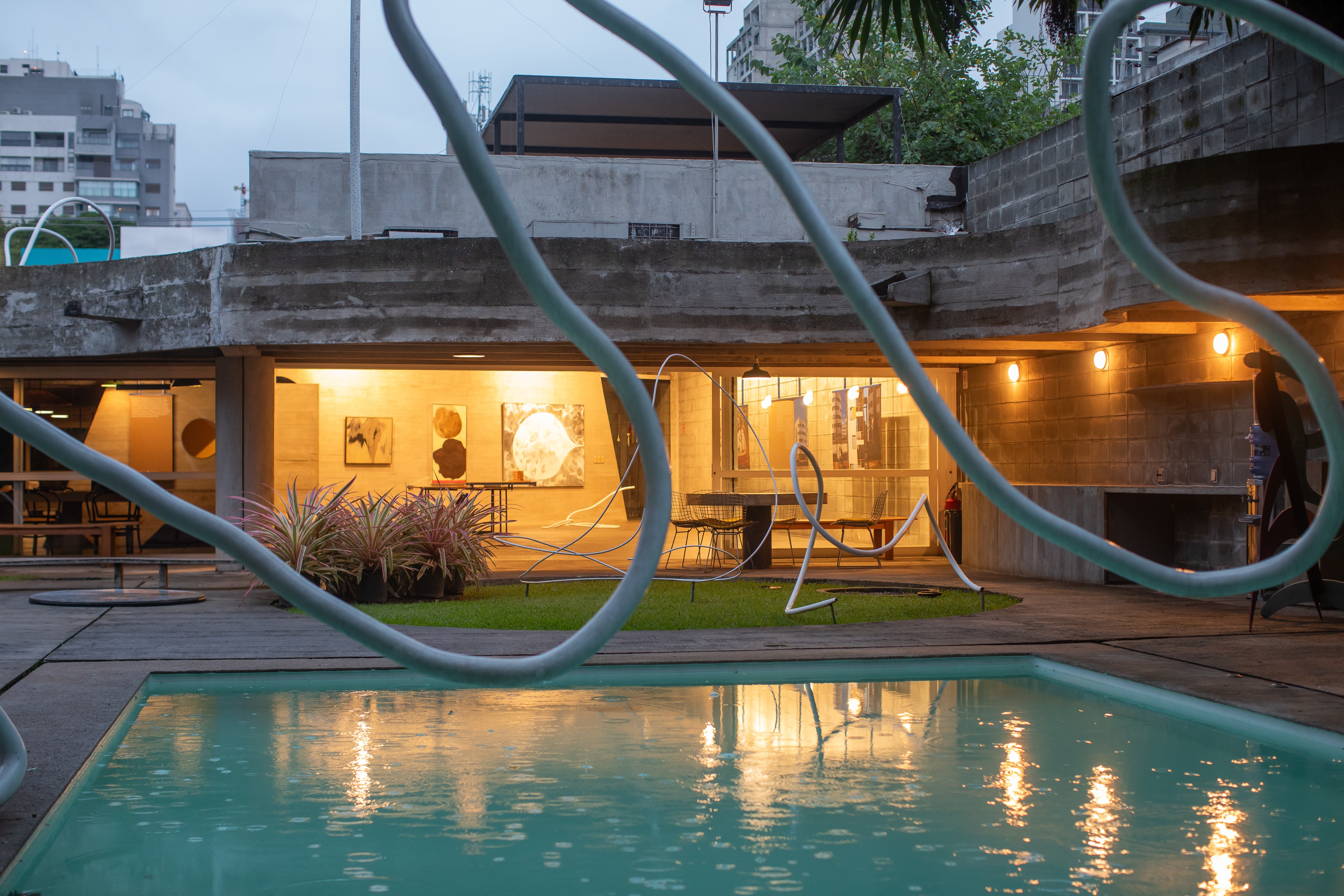 Visitada por figuras como José Saramago e Yoko Ono, Casa-ateliê de Tomie Ohtake, em SP, abre as portas como centro cultural