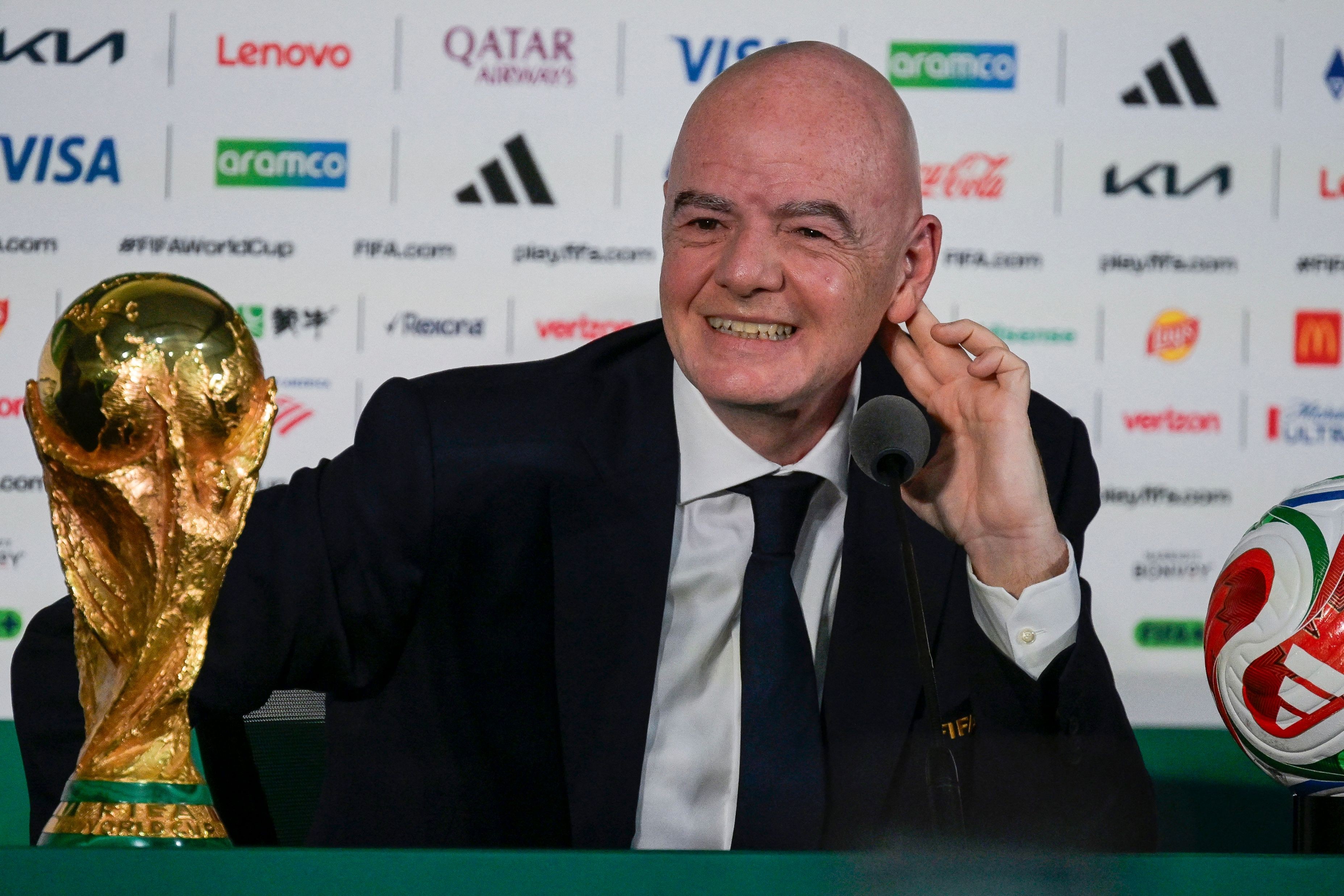 Da Copa do Mundo histórica à maior crise de seu mandato: o acordo que abalou o poder de Gianni Infantino - QTU Questões do Universo