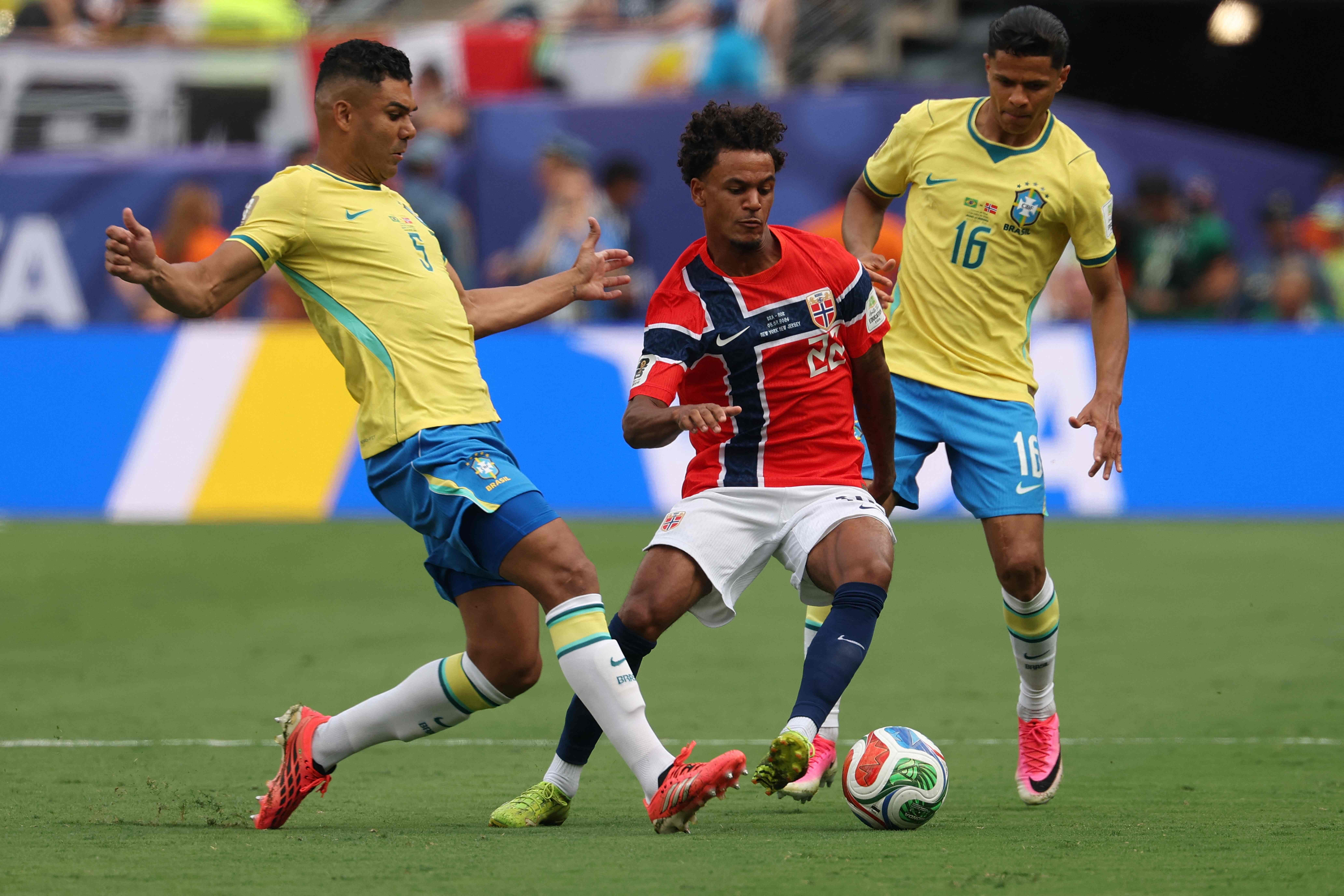 Brasil tem a sua menor posse de bola em jogo de Copa do Mundo na eliminação para a Noruega