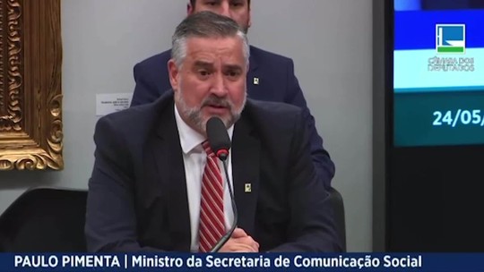 'Mentiroso contumaz' x 'lista de propina': Eduardo Bolsonaro e Pimenta discutem na Câmara após menção a 'rachadinha'; vídeo