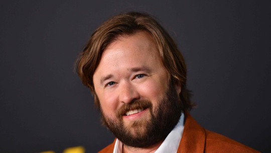 Lembra dele? Indicado ao Oscar aos 12, ator mirim de 'O sexto sentido' vive feliz como coajuvante Lembra dele? Indicado ao Oscar aos 12, ator mirim de 'O sexto sentido' vive feliz como coajuvante