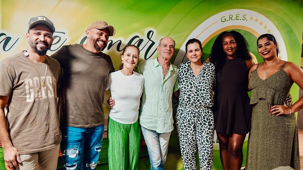 Ney Matogrosso em encontro com a equipe da Imperatriz Leopoldinense, na Cidade do Samba — Foto: Wagner Rodrigues/Imperatriz Leopoldinense