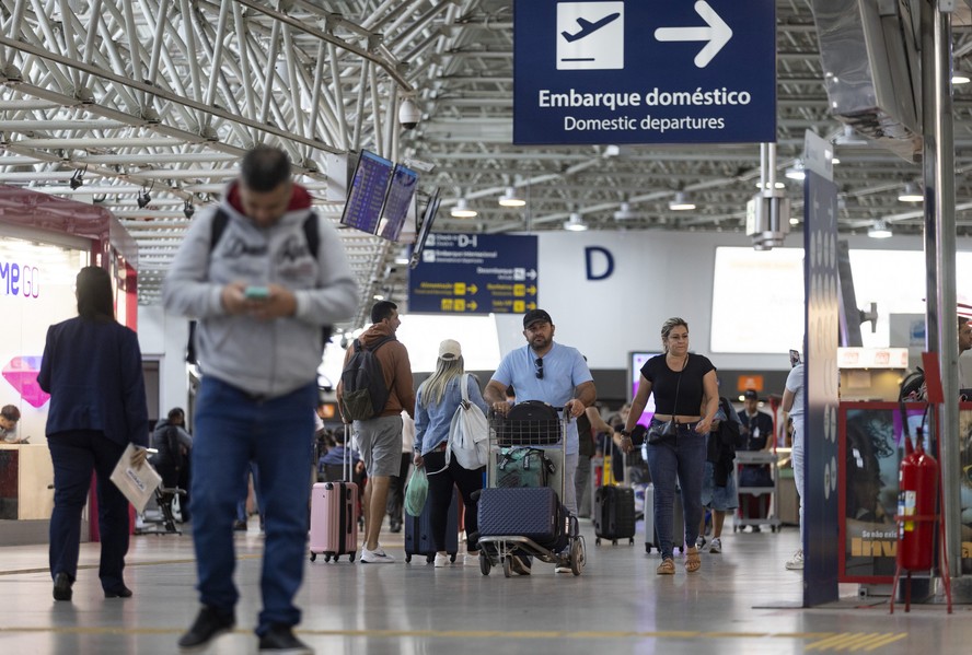 Aeroporto do Galeão, que recebe voos internacionais. Até agora, operações em terminais no país não foram afetadas