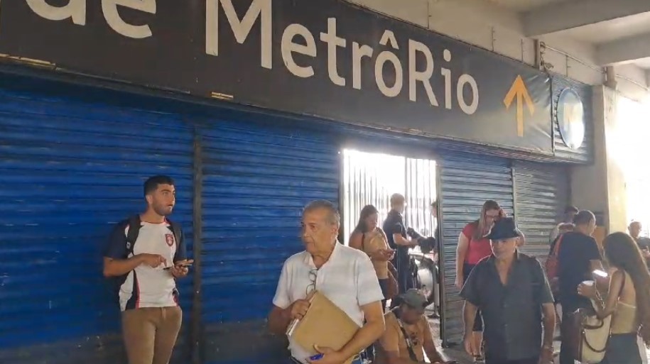 Falta de energia provoca interrupção das Linhas 1 e 4 do metrô; serviço já foi normalizado