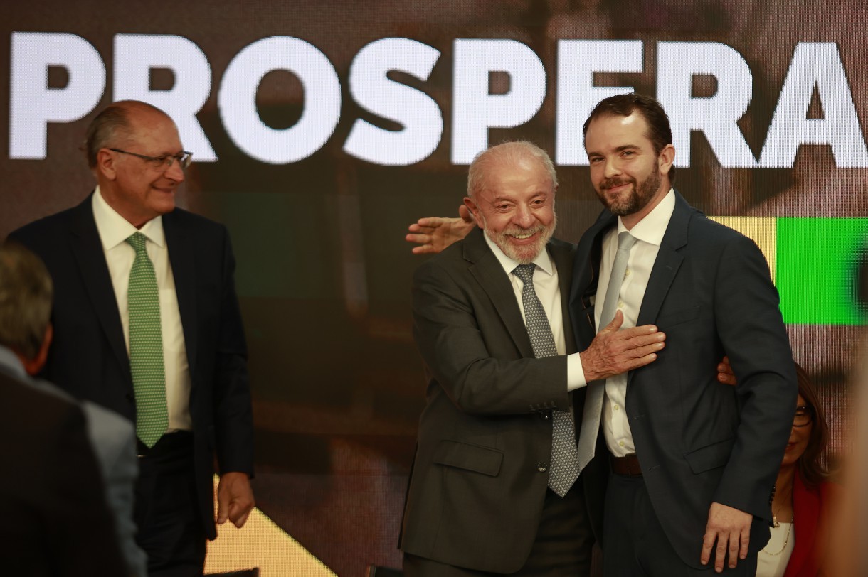 Surto eleitoreiro de Lula não parece ter fim
