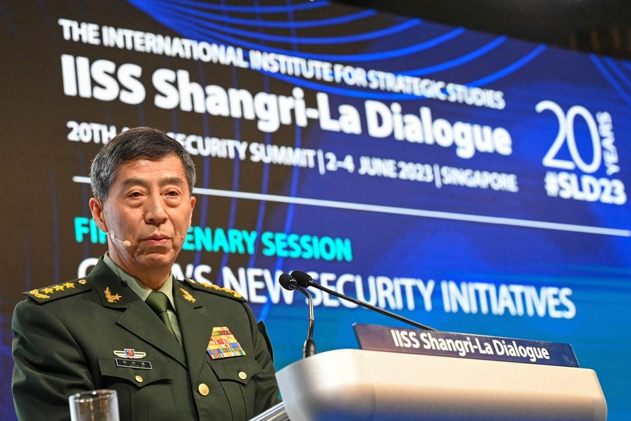 Ministro da Defesa da China, Li Shangfu, durante discurso em Cingapura