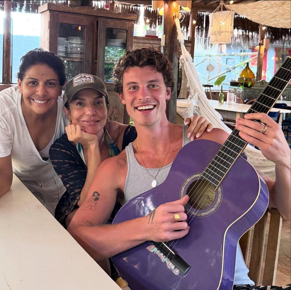 Shawn Mendes, na Ilha dos Frades — Foto: Reprodução/X