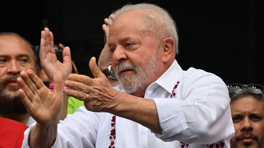 Evento do 1º de maio em que Lula pediu votos a Boulos teve patrocínio da Petrobras e recursos da Lei Rouanet