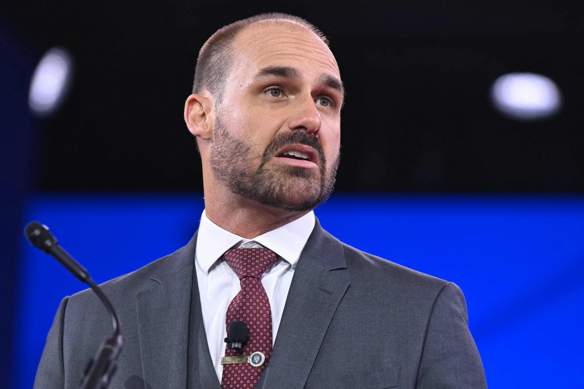 O dossiê que Eduardo Bolsonaro vai entregar à Casa Branca