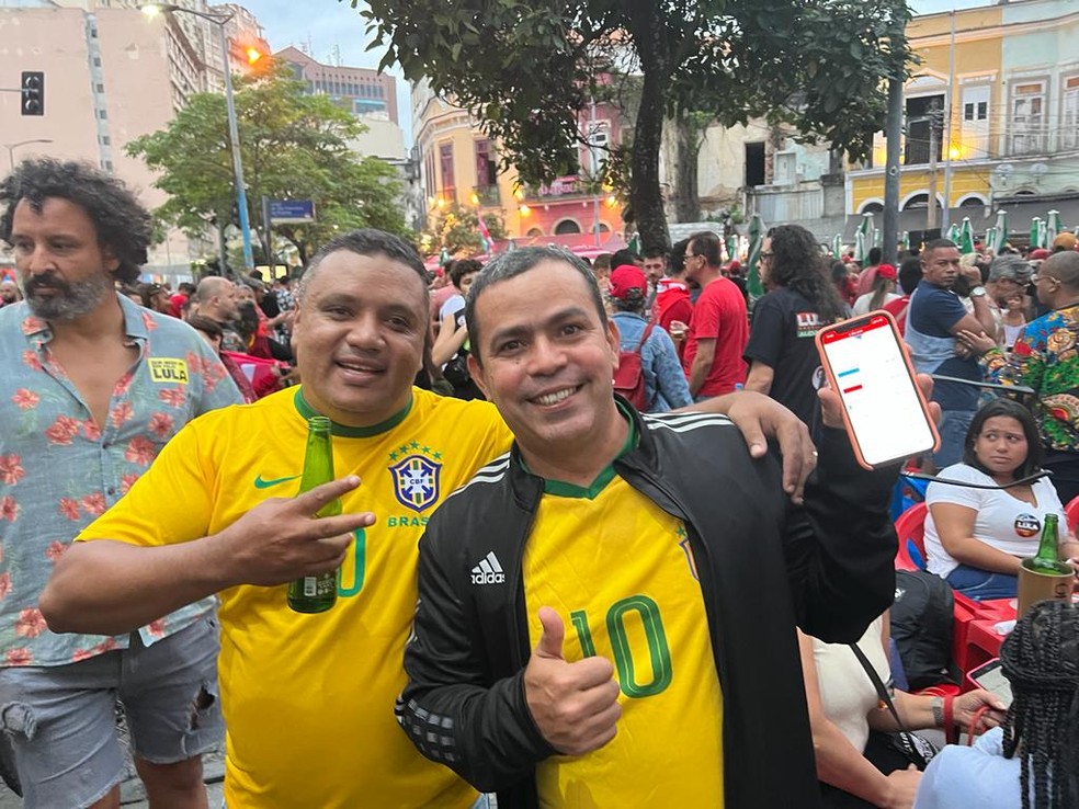Bolsonaristas ficam frustrados com recuo de Bolsonaro: 'game over
