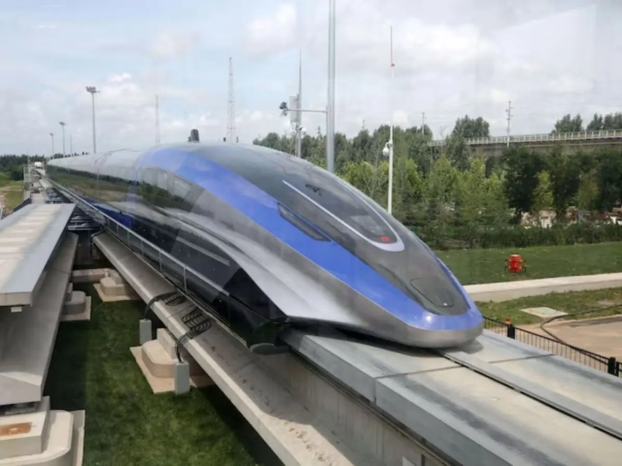 Conheça os trens mais velozes do mundo, que superam os 400 km/h
