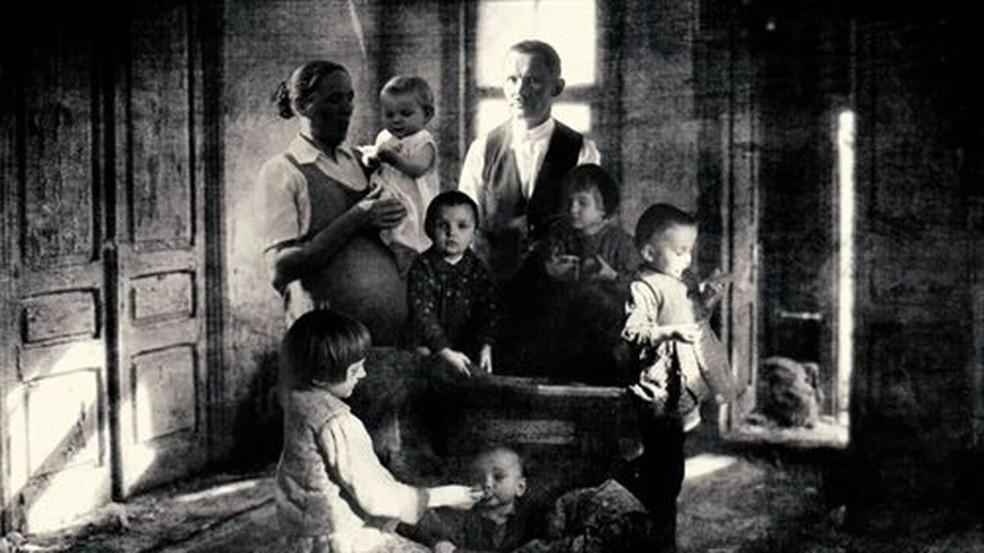 Família Ulma: poloneses católicos esconderam judeus e foram mortos por nazistas durante Segunda Guerra Mundial — Foto: Reprodução