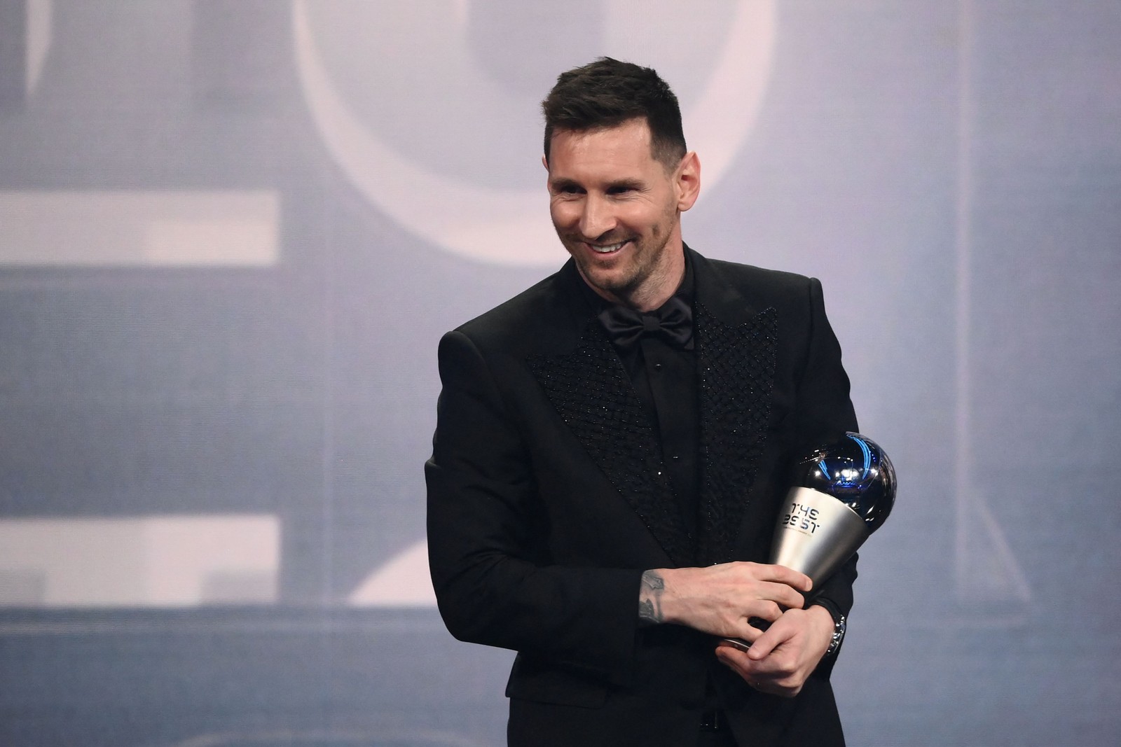 Lionel Messi foi eleito pela Fifa o melhor jogador do mundo pela sétima vez na carreira — Foto: FRANCK FIFE/AFP