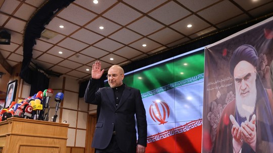 Chefe do Parlamento iraniano se apresenta como candidato às eleições presidenciais