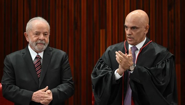 Lula participa de jantar com ministros do STF após série de ataques de Musk