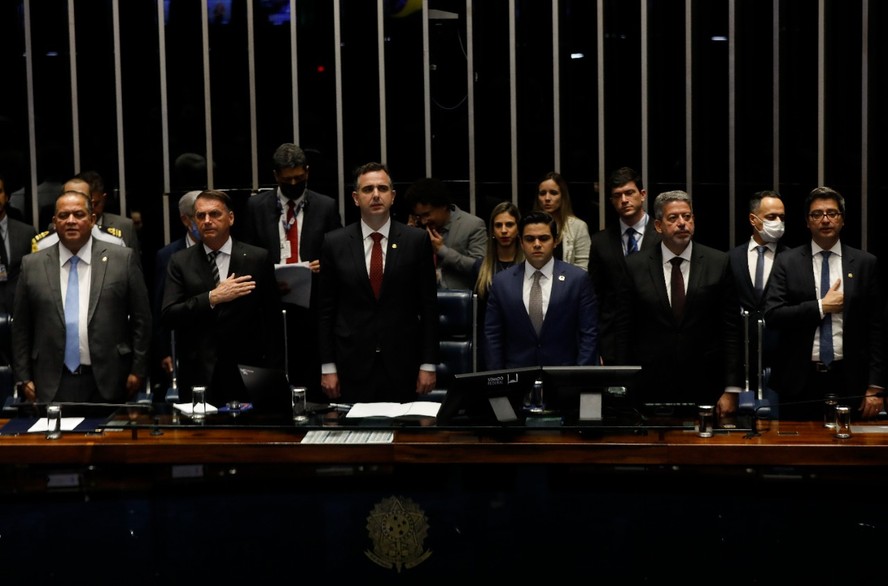 O presidente Jair Bolsonaro participa da promulgação da PEC Eleitoral em sessão do Congresso