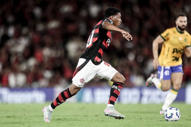 Sai Plata e vem quem? Adequação ao orçamento trava Flamengo de ir além no mercado - QTU Questões do Universo