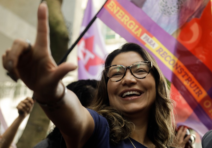 Nova primeira-dama, Janja deve atuar pelos direitos das mulheres no governo