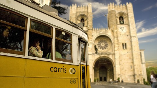 Europa contesta visto que leva milhares de brasileiros a Portugal