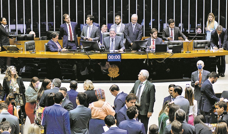 Congresso quer ampliar emendas ao Orçamento que governo é obrigado a pagar, e ter controle sobre liberação dos recursos