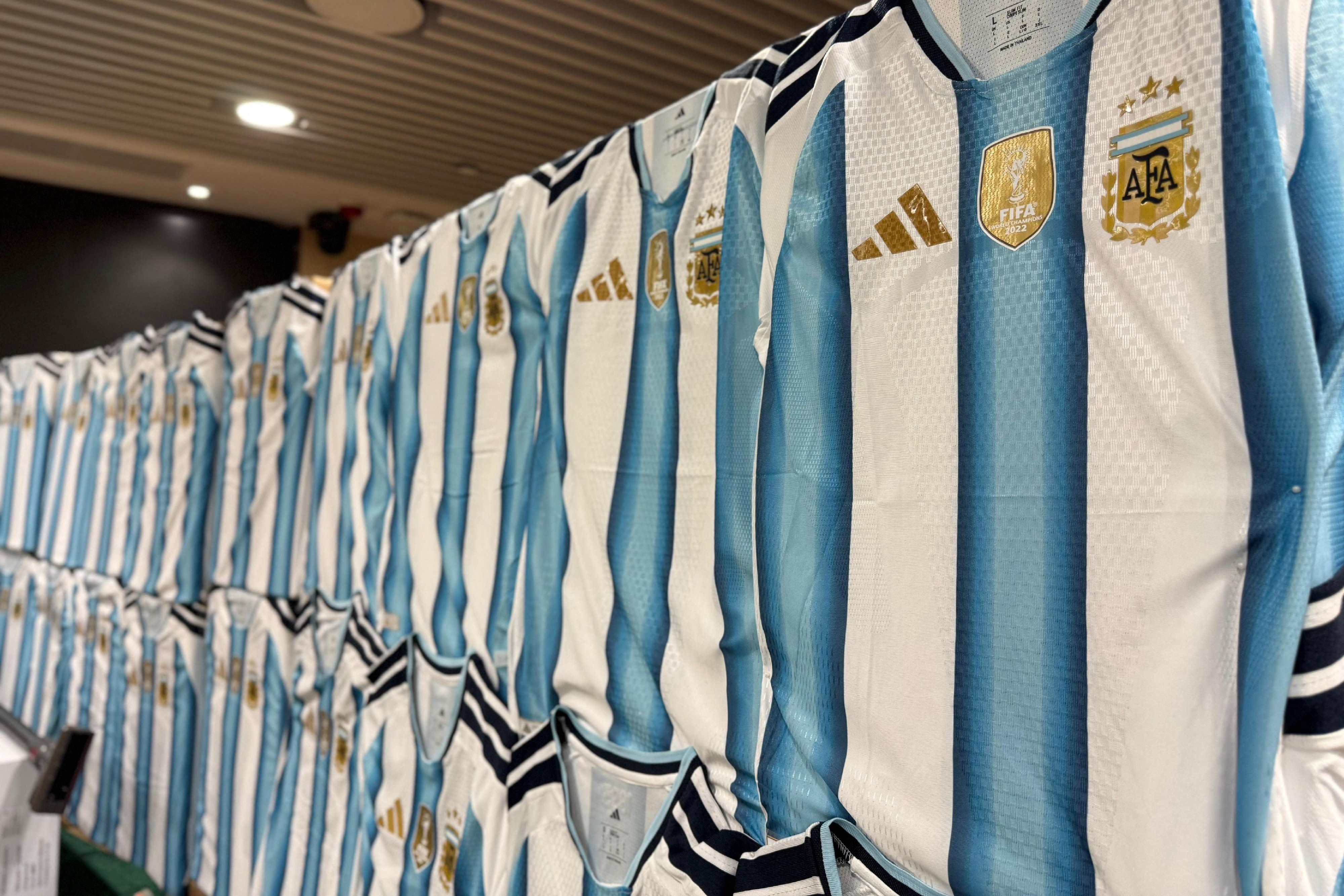 Operação contra produtos falsificados da Copa do Mundo tem a