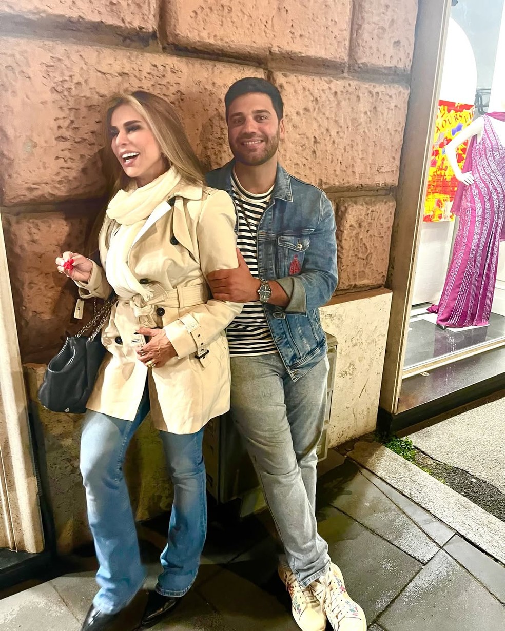 Andrea Sunshine, a &lsquo;vov&oacute; fitness&rsquo;, revela namoro com homem 20 anos mais jovem &mdash; Foto: Reprodu&ccedil;&atilde;o Instagram