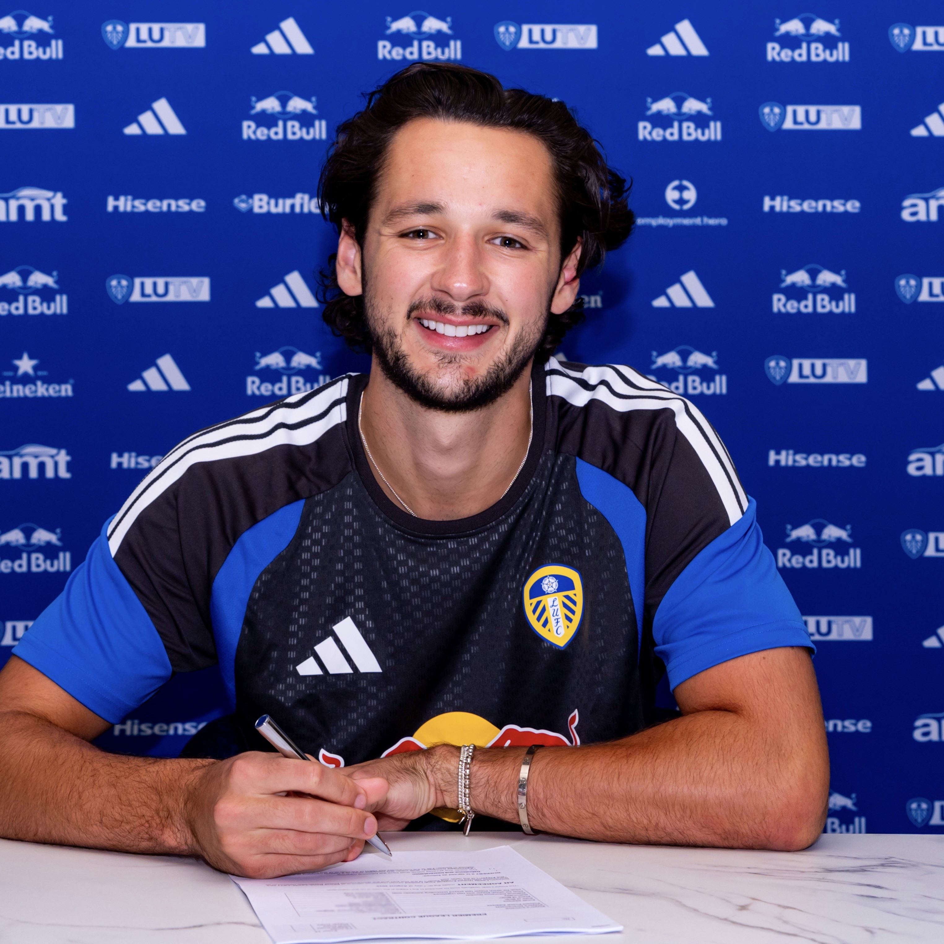 Leeds paga alto por goleiro da Inglaterra na Copa que ser | Esportes | QTU - Notícias