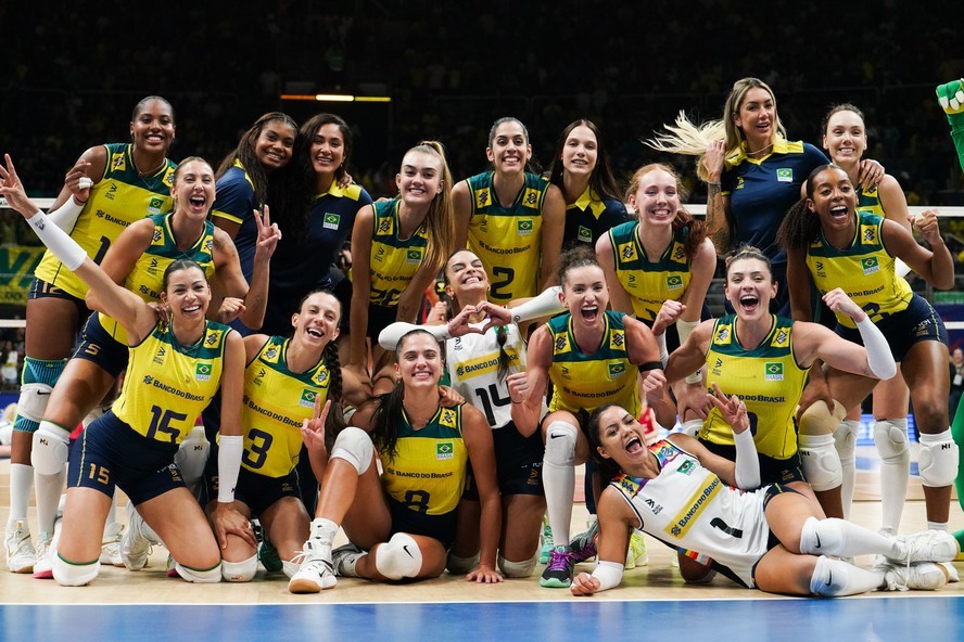Seleção feminina de vôlei tem algumas das vagas coletivas para Paris-2024