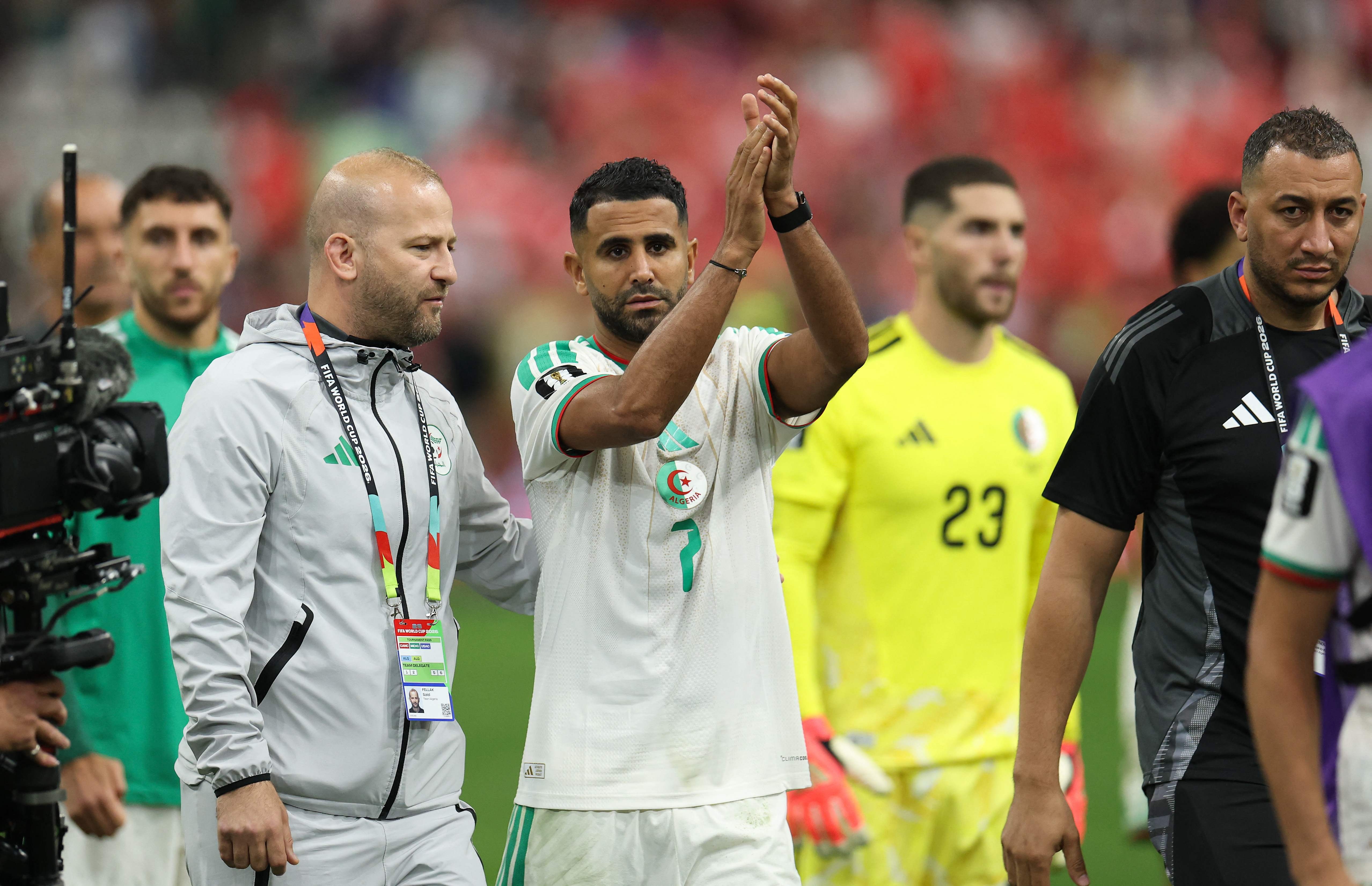 Após eliminação da Copa, Mahrez declara aposentadoria da seleção da Argélia: 'Foi meu último jogo'