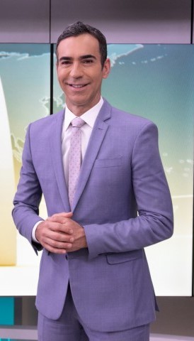 César Tralli participou da apresentação do Globo Repórter em edições especiais — Foto: Marcos Rosa