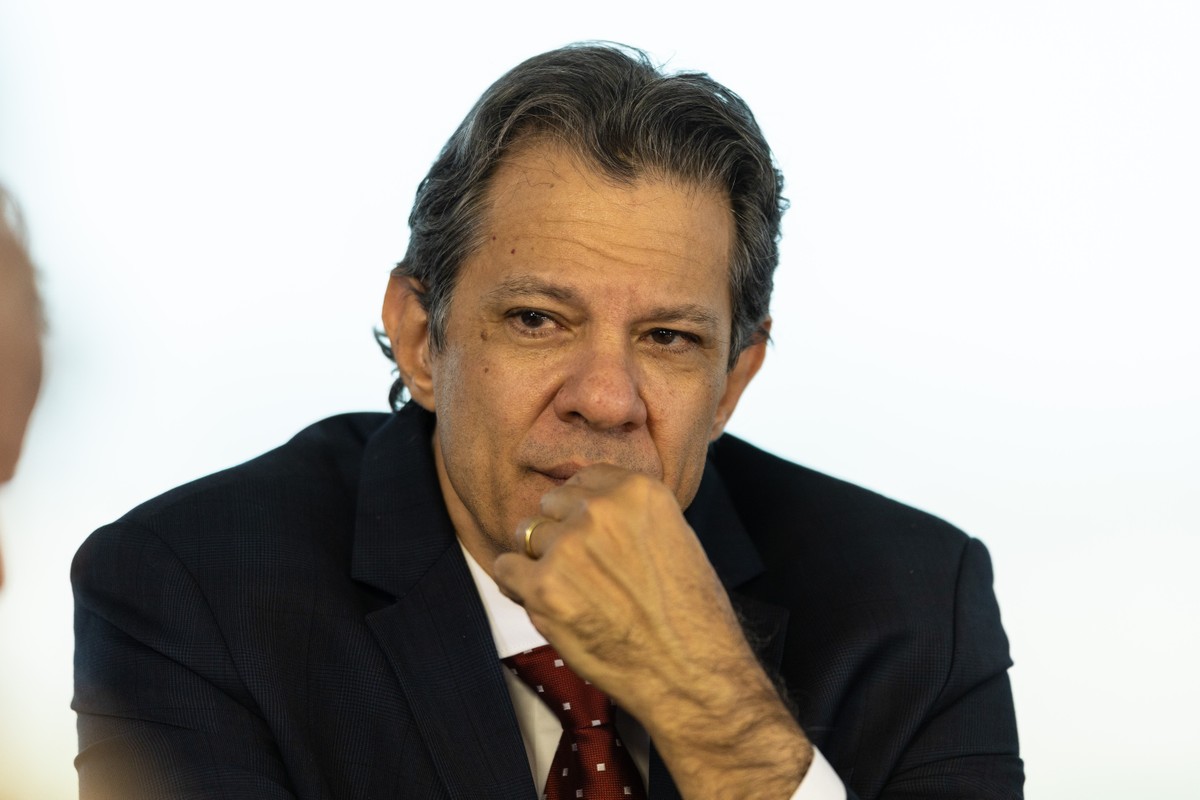 Modo de governar de Trump não tem precedente nos EUA, diz Haddad