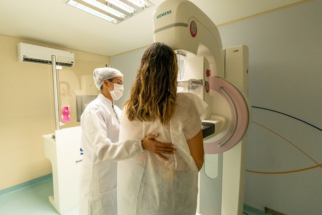 IA pode detectar sinais de doenças cardiovasculares ao analisar mamografias, aponta estudo - QTU Questões do Universo