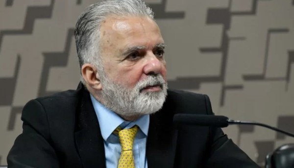 Embaixador do Brasil não voltará a Israel, diz Celso Amorim