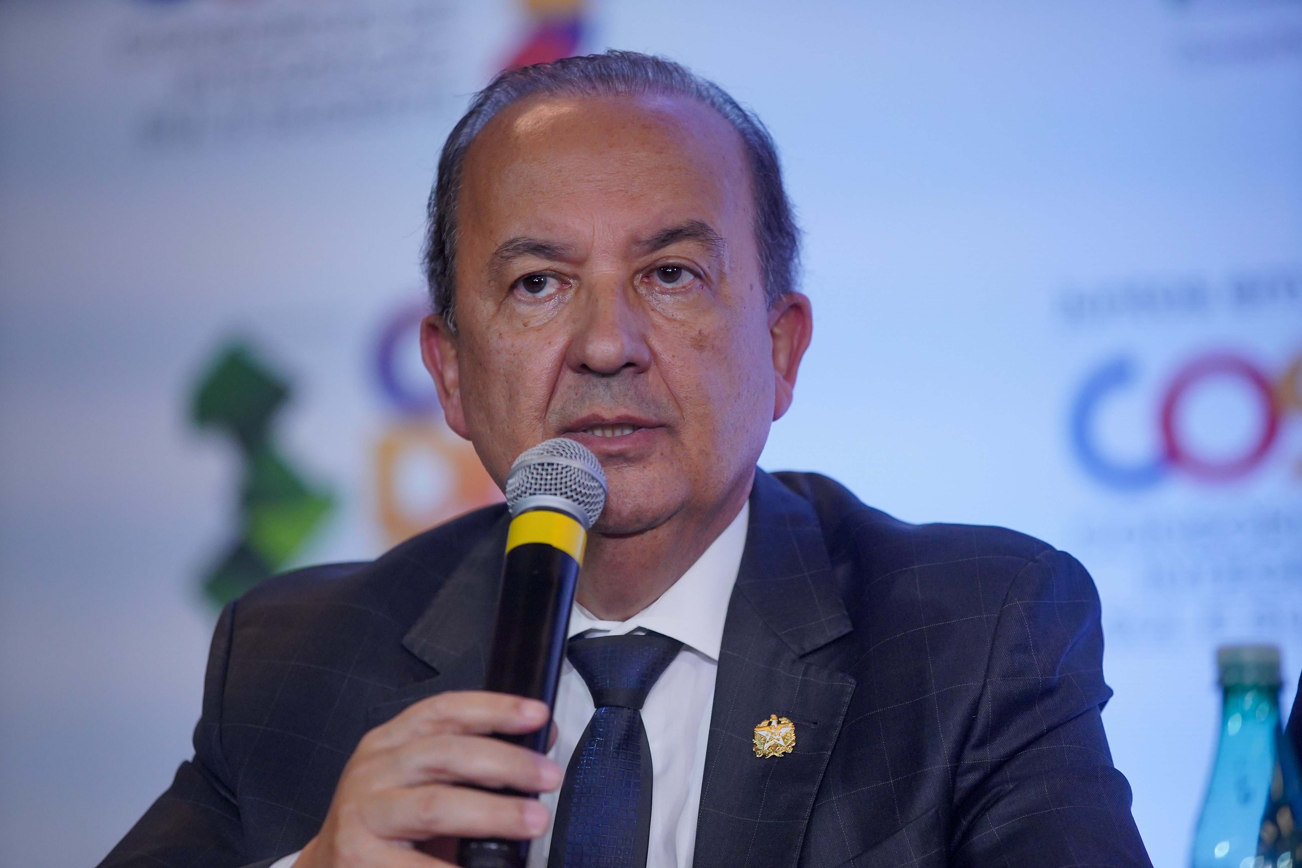 Jorginho Mello é alvo de ação do PT após chamar partido de 'vagabundo'
