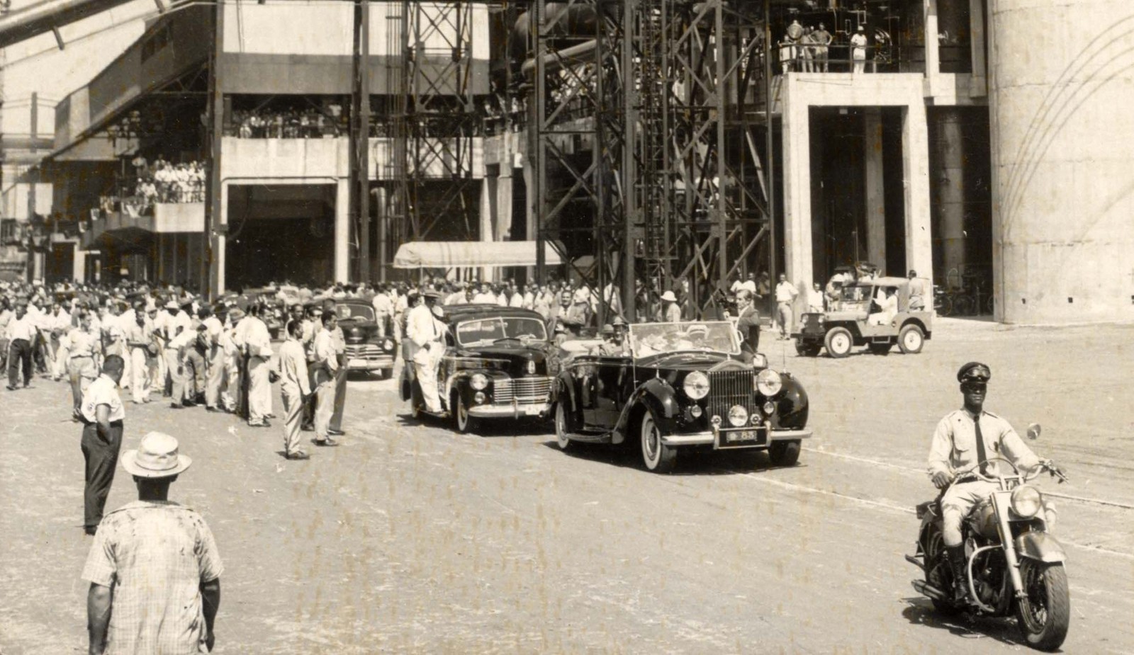 Automóveis presidenciais - Getúlio Vargas e o Rolls-Royce — Foto: Arquivo