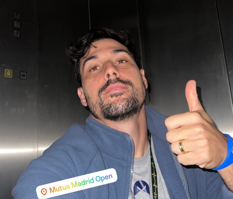 Tenista brasileiro fica preso no elevador após queda de energia na Espanha