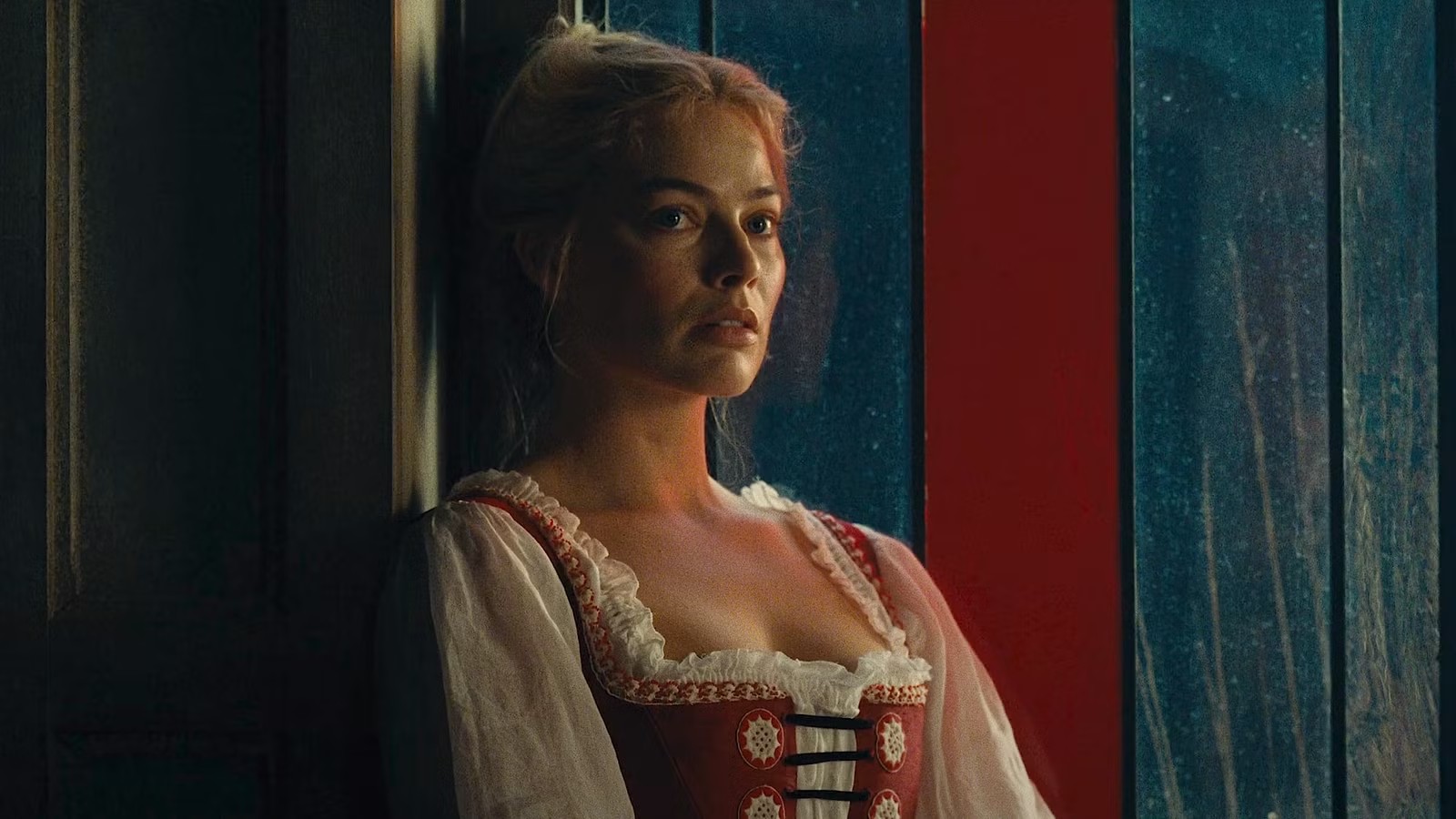 Diretora de 'O Morro dos Ventos Uivantes' lamenta cena cortada com axilas peludas de Margot Robbie