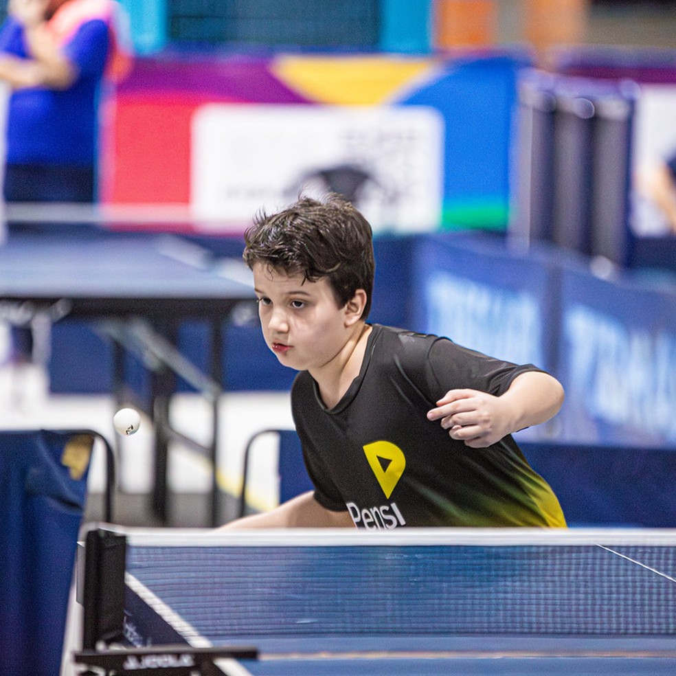 Joaquim Costa, de 9 anos, foi recordista vencendo o sub-18 livre — Foto: Lana Costa
