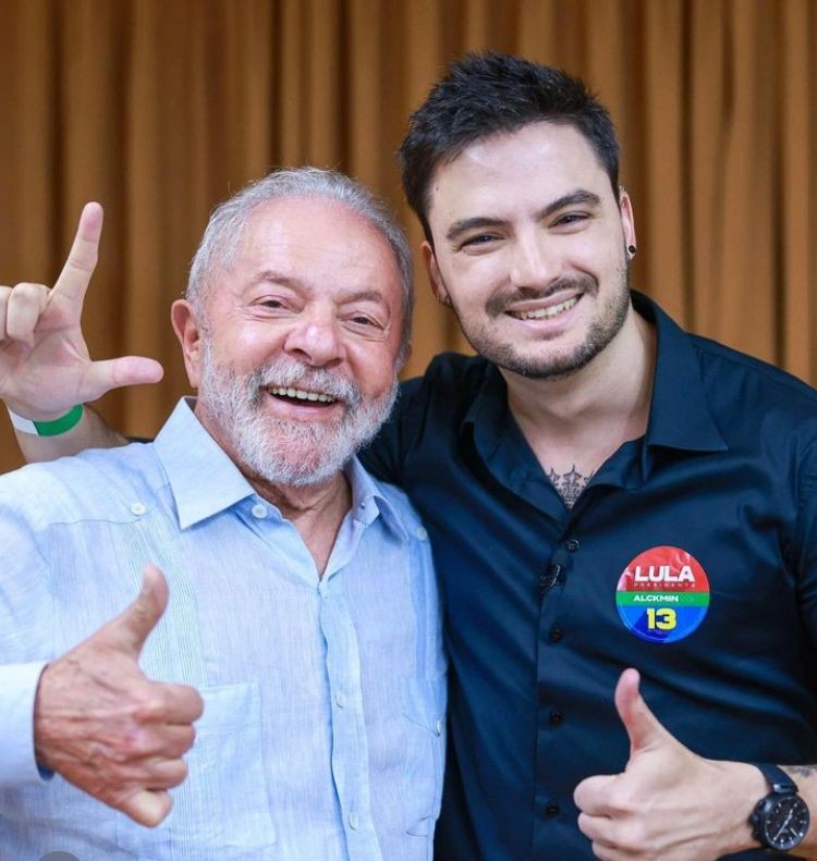Lula e Felipe Neto em evento com influenciadores digitais em São Paulo — Foto: Ricardo Stuckert
