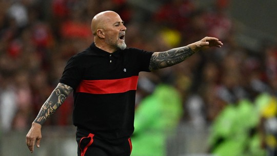 Novo técnico do Flamengo, Sampaoli recebe mensalmente um 'cheque gordo' de outro grande clube brasileiro