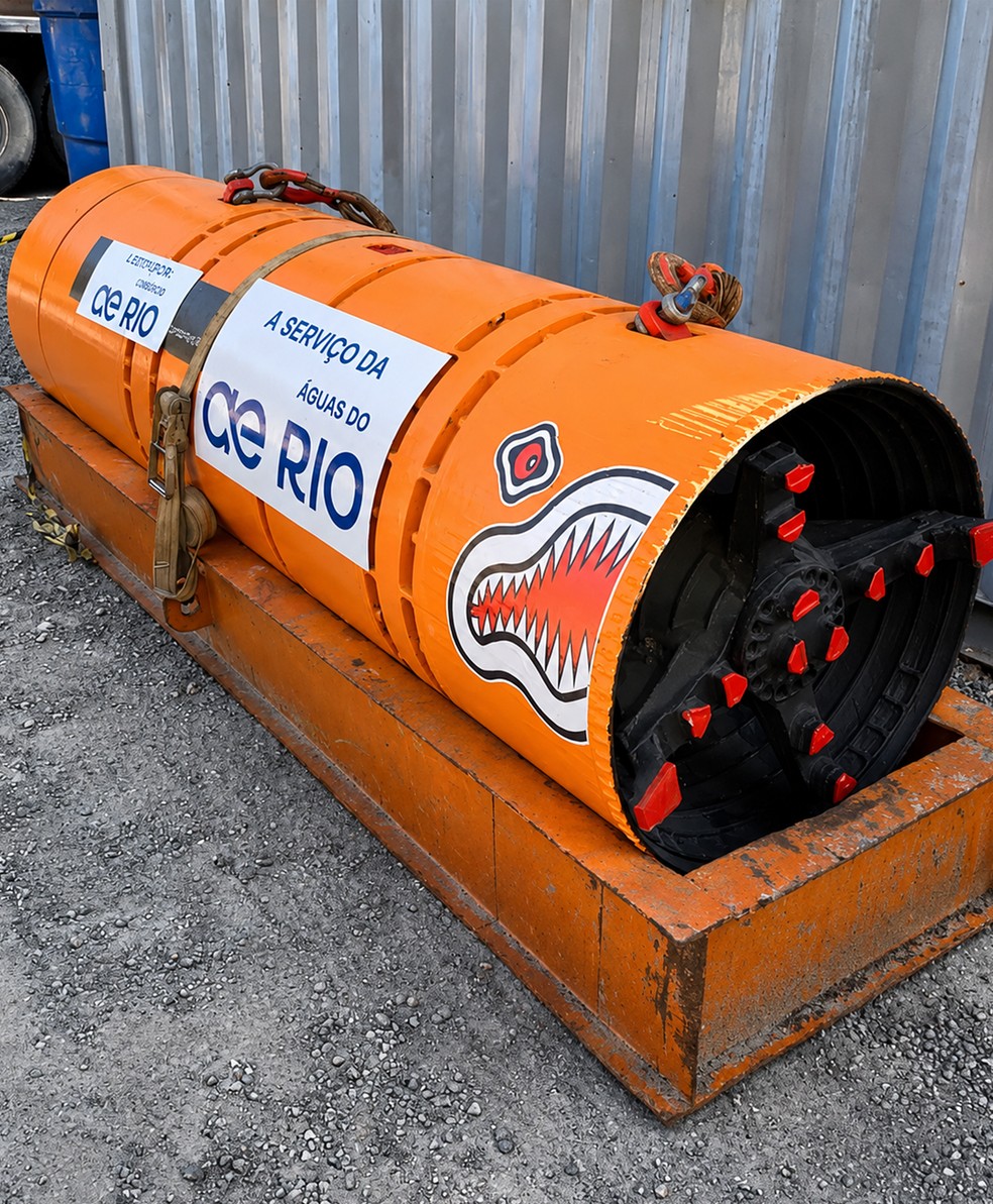 O ‘tatuzinho’ é utilizado na abertura de túneis subterrâneos — Foto: Divulgação/Águas do Rio