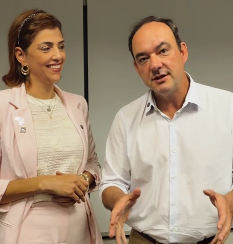 Candidato de Flávio ao governo de MG anuncia aliada de Michelle como vice, e Cleitinho posta 'boa sorte'