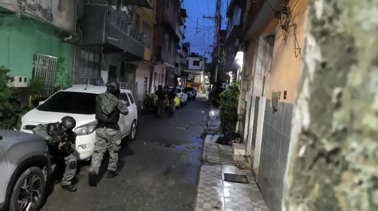 Policiais à venda? Rede de corrupção envolvendo traficantes exposta 🚨