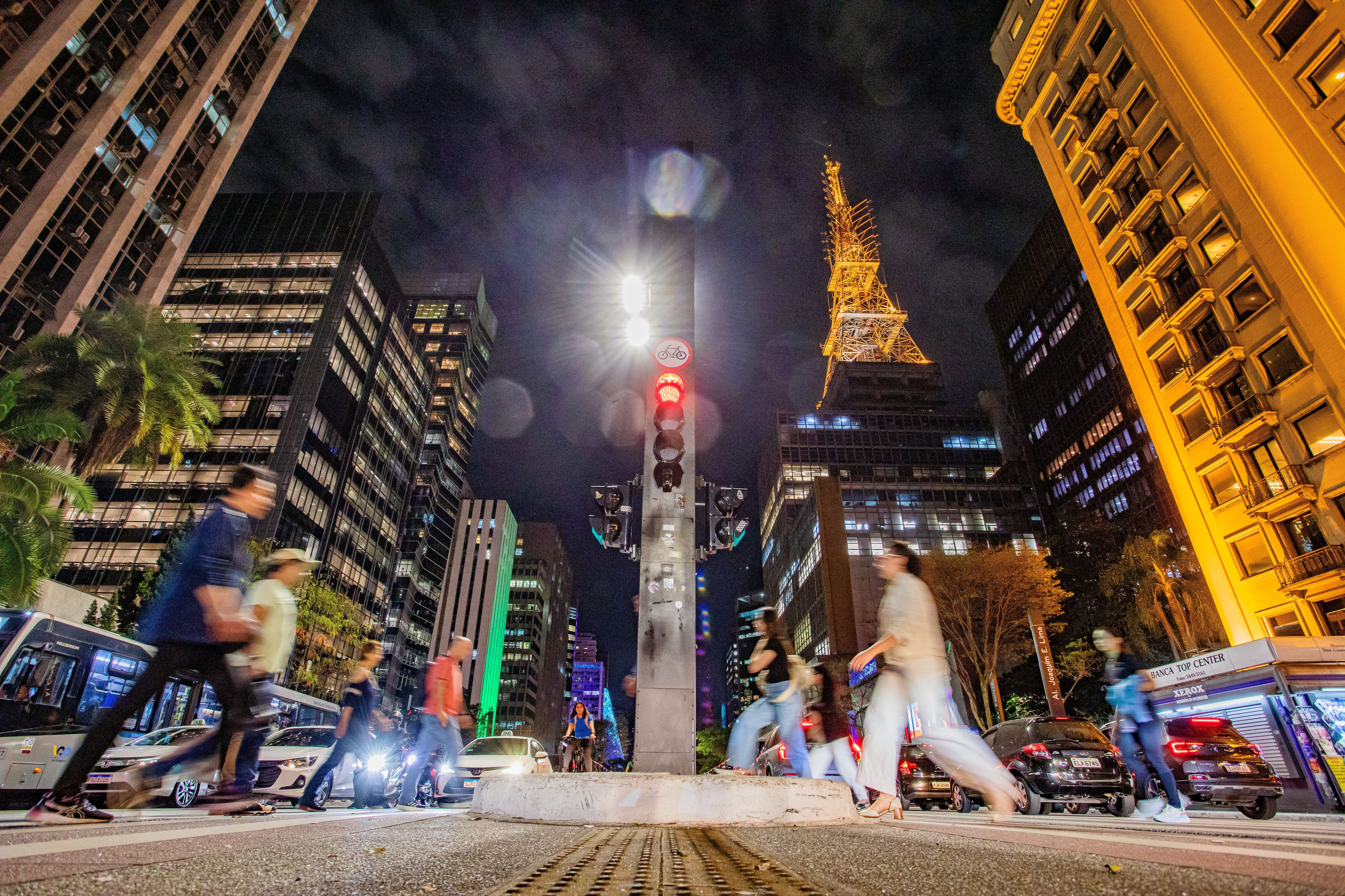 Avenida dos golpes como a Paulista reflete o modus operand | Brasil | QTU - Notícias