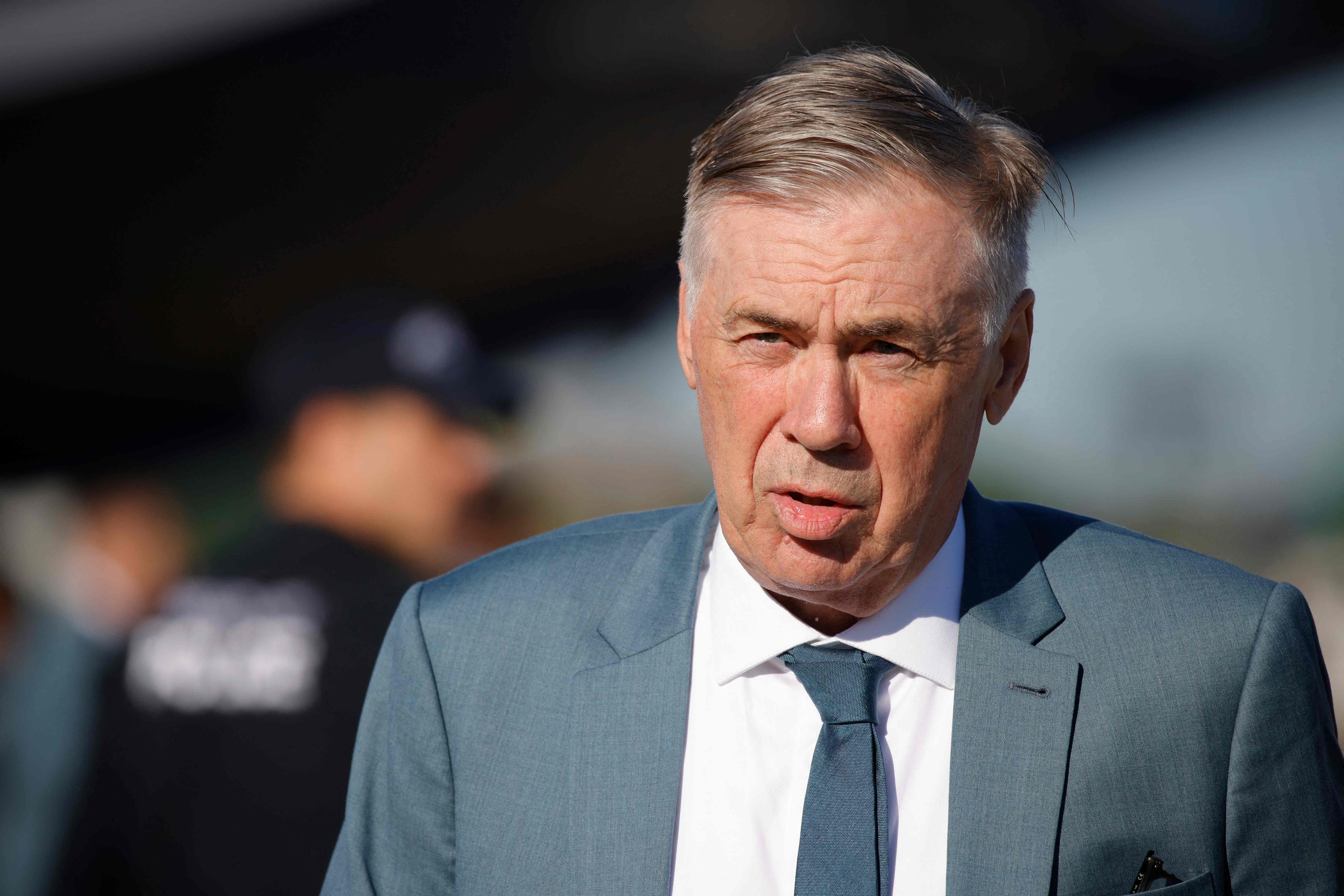 Vovô-garoto: Ancelotti fica atrás de Scaloni e Deschamps em 