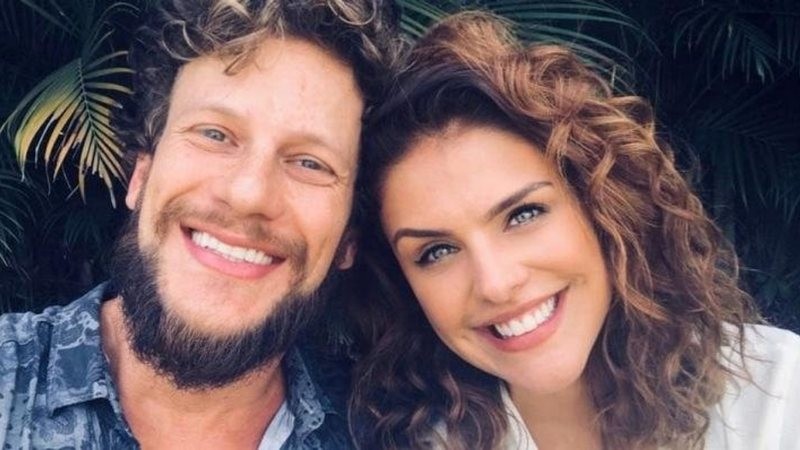 Os atores Dudu Pelizzari e Paloma Bernardi confirmaram o fim da relação de mais três anos em março — Foto: Reprodução/Instagram