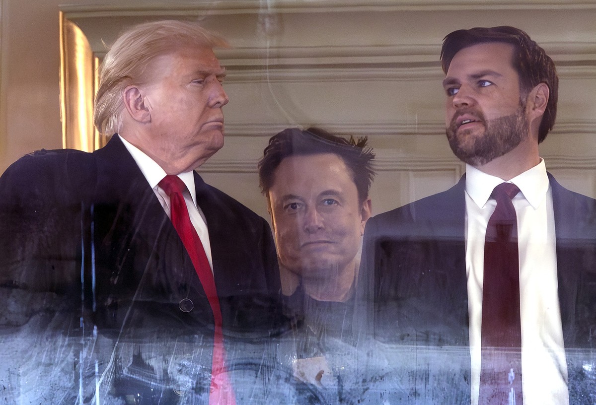 Trump é Processado por Funcionários Federais dos EUA por Criar Departamento de Eficiência