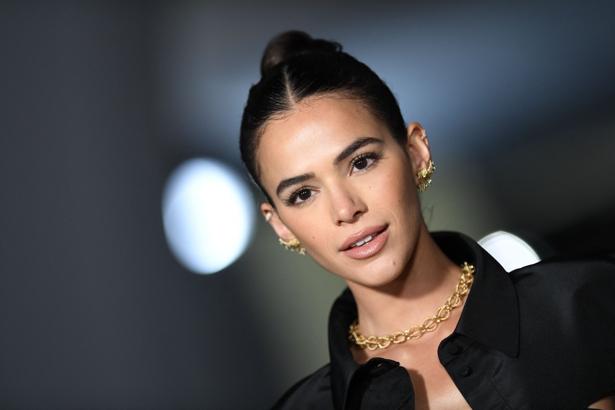 'Nunca perdeu para o Neymar': nome de Bruna Marquezine bomba no Twitter após vitória de Lula