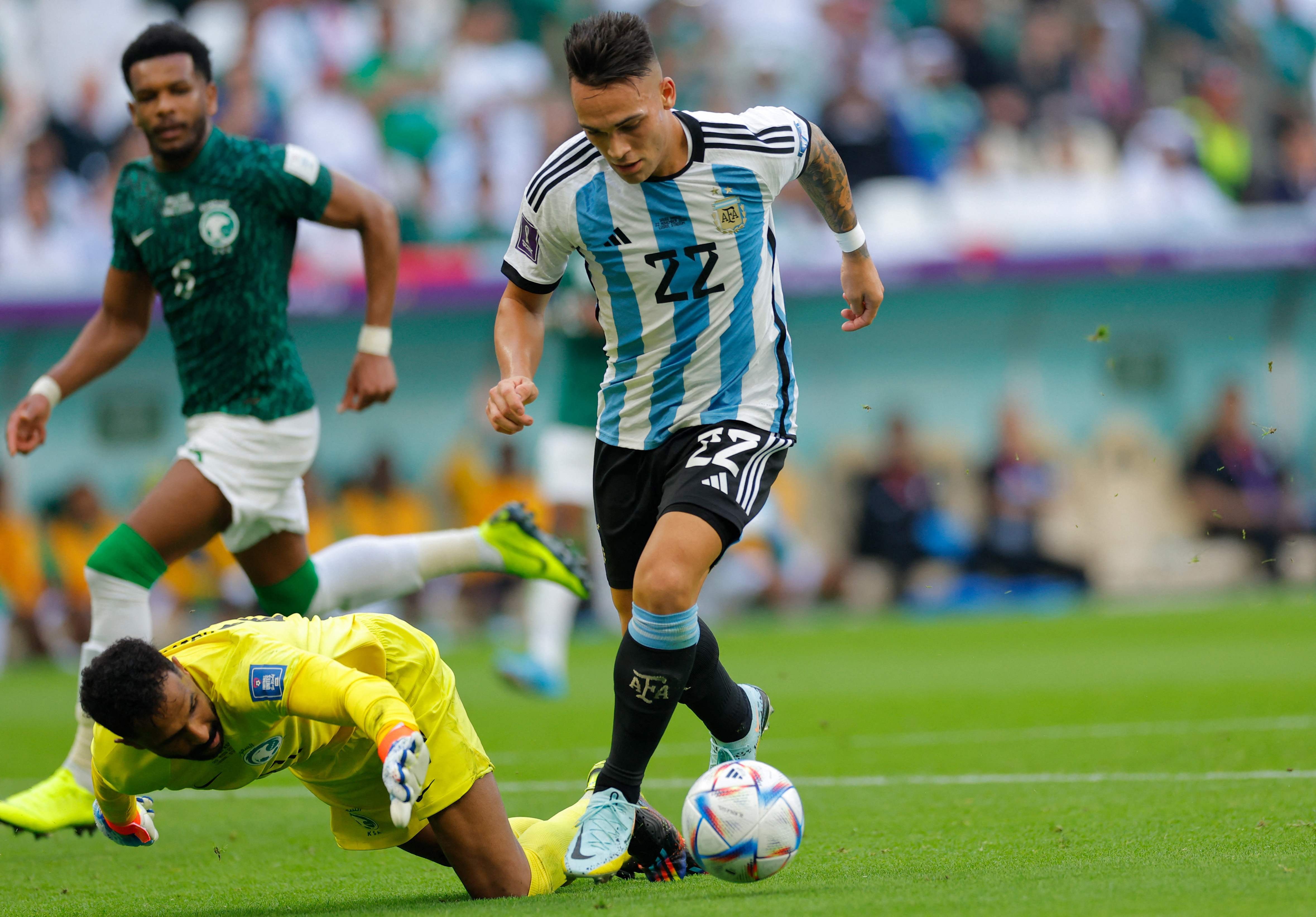 Lautaro Martínez rebate teorias da conspiração sobre derrota da Argentina para a Espanha na final da Copa