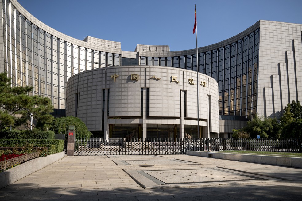 Banco central da China: país estuda reações para minimizar impacto das tarifas americanas — Foto: Bloomberg